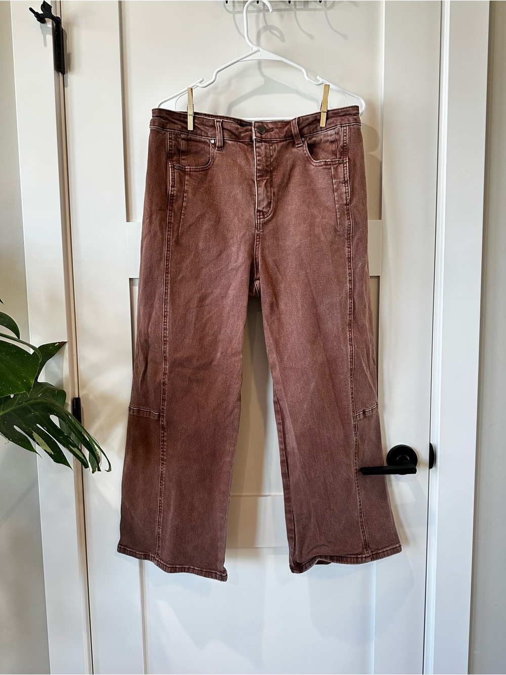 Wild Oak Boutique Risen Brown Barrel Jeans